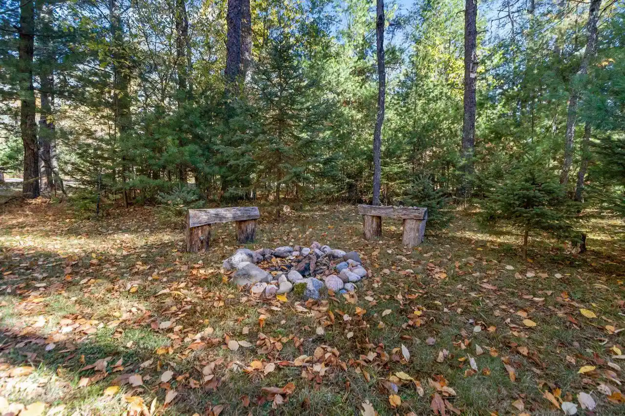 Photo 3 of Single family home for sale at 7409 Forest Dr, Minocqua, WI 54548 | MLS# 50333808 | Listing updated on 2026-10-22