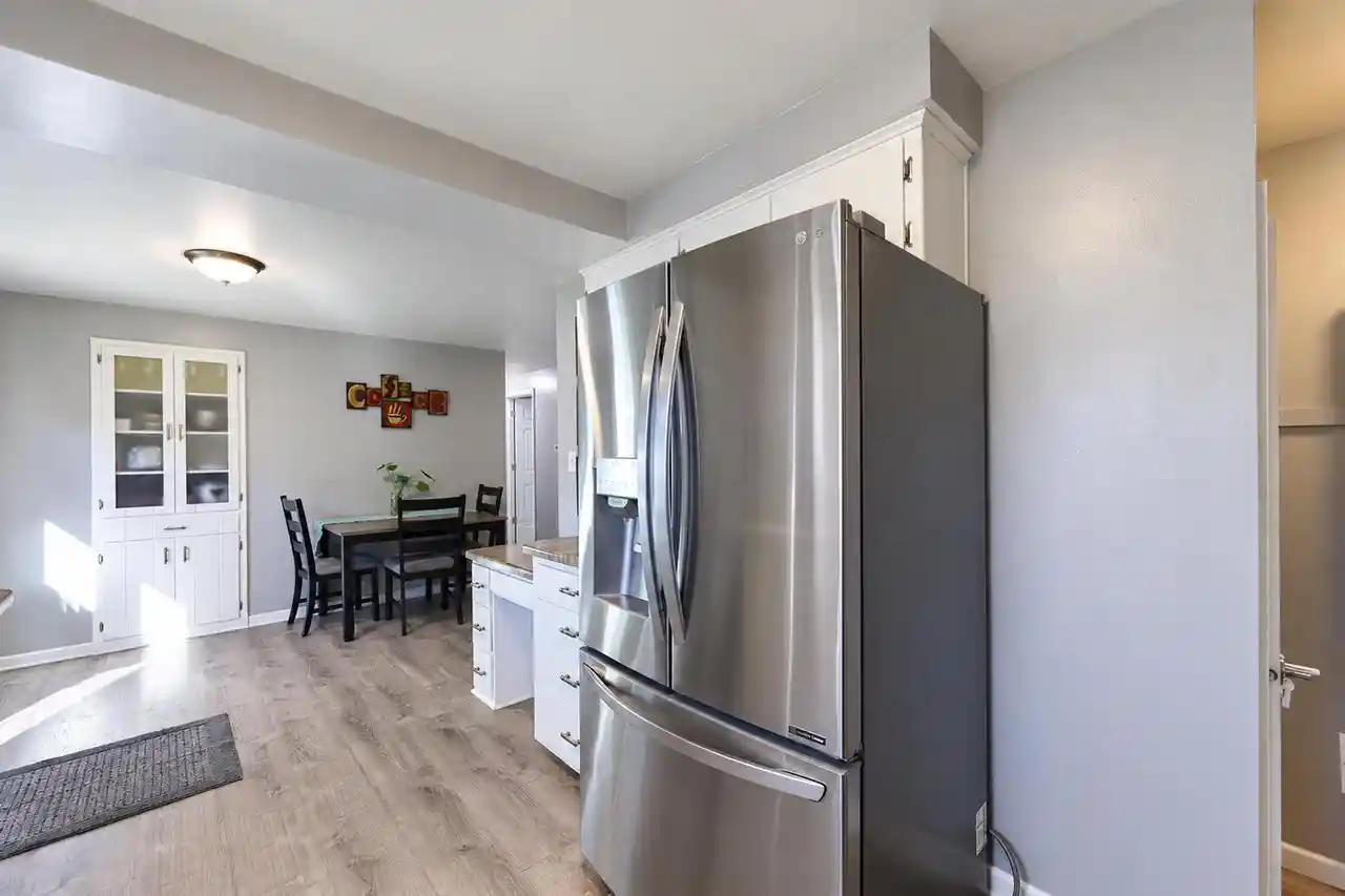 Photo 3 of Single family home for sale at 1020 Star St, De Pere, WI 54115 | MLS# 50333822 | Listing updated on 2026-10-06