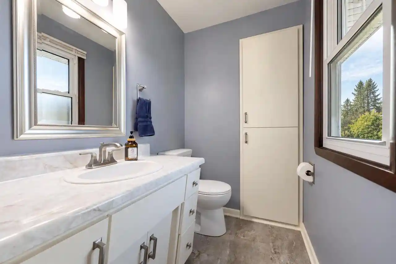 Photo 4 of Single family home for sale at 1020 Star St, De Pere, WI 54115 | MLS# 50333822 | Listing updated on 2026-10-06