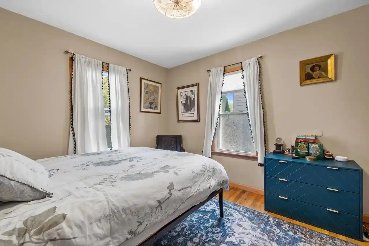 Photo 4 of Single family home for sale at 2122 29th Street, Kenosha, WI 53140 | MLS# 1983556 | Listing updated on 2026-10-07