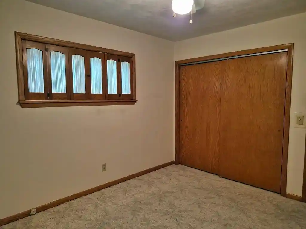 Photo 2 of Single family home for sale at 1705 N Peach Ave, Marshfield, WI 54449 | MLS# 22604966 | Listing updated on 2026-10-20