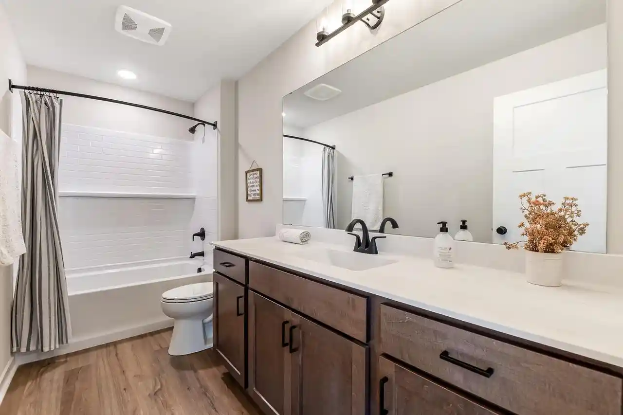 Photo 3 of Single family home for sale at N101w16938 Tanglewood Dr, Germantown, WI 53022 | MLS# 1983557 | Listing updated on 2026-10-06