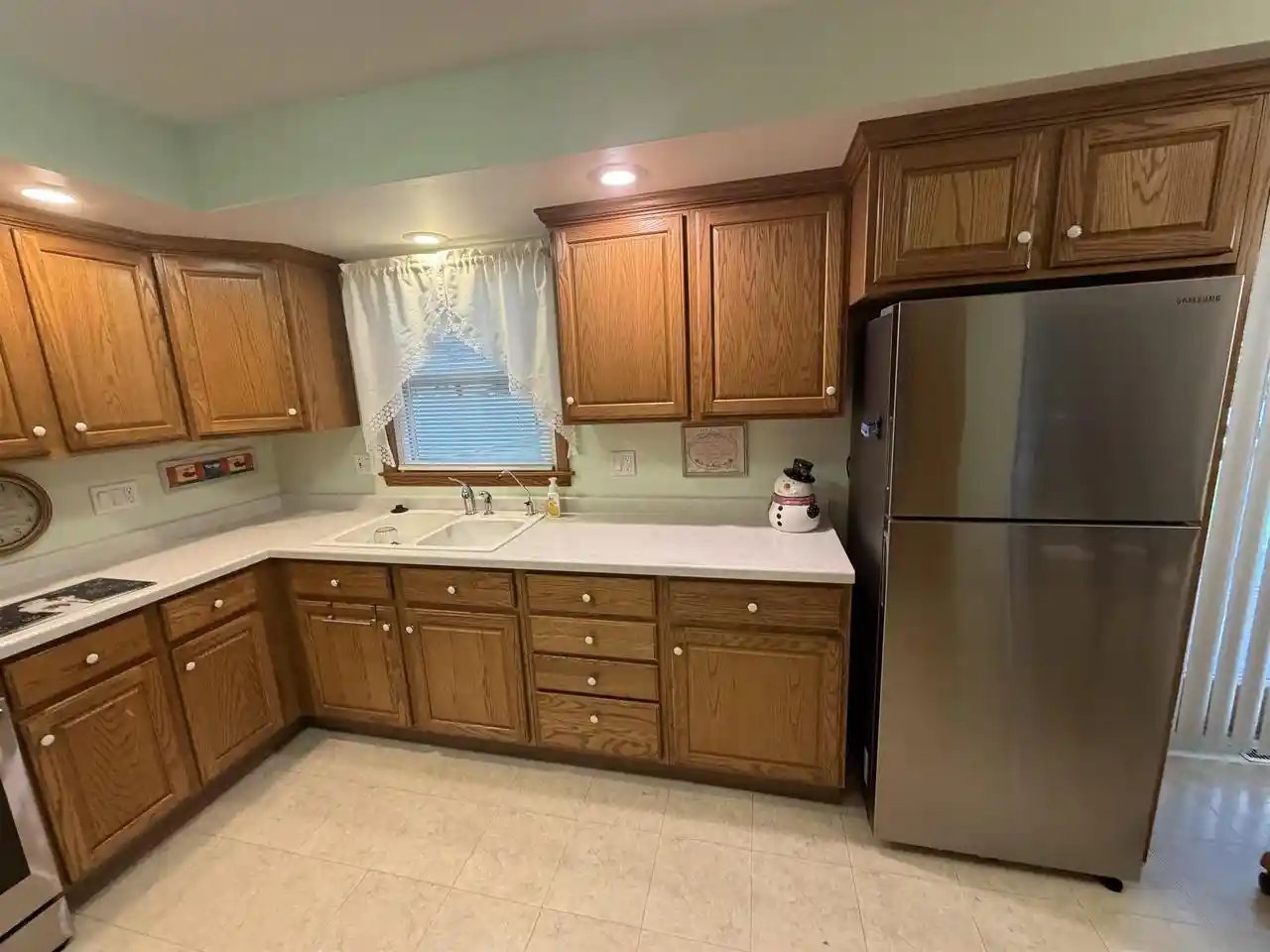 Photo 3 of Single family home for sale at 506 Lake St, Beaver Dam, WI 53916 | MLS# 2034109 | Listing updated on 2026-10-07