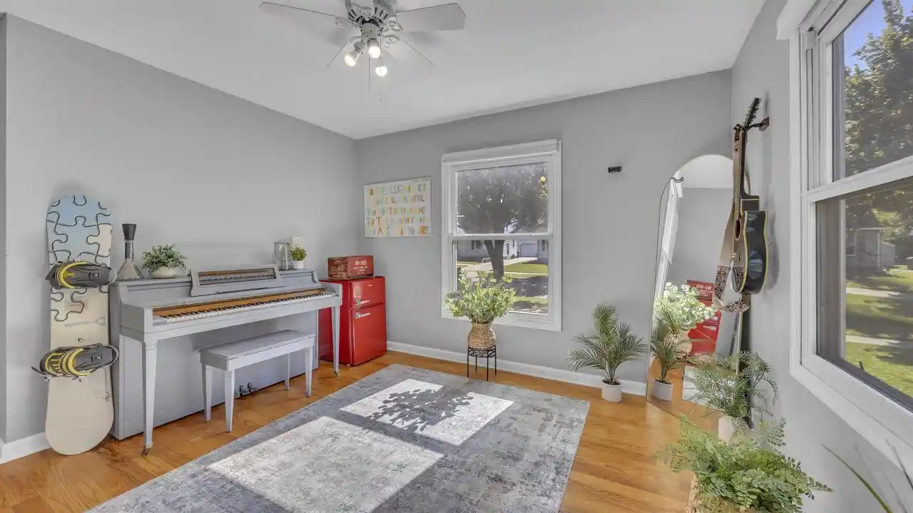 Photo 2 of Single family home for sale at 377 E 10th Street, Fond Du Lac, WI 54935 | MLS# 50333824 | Listing updated on 2026-10-09