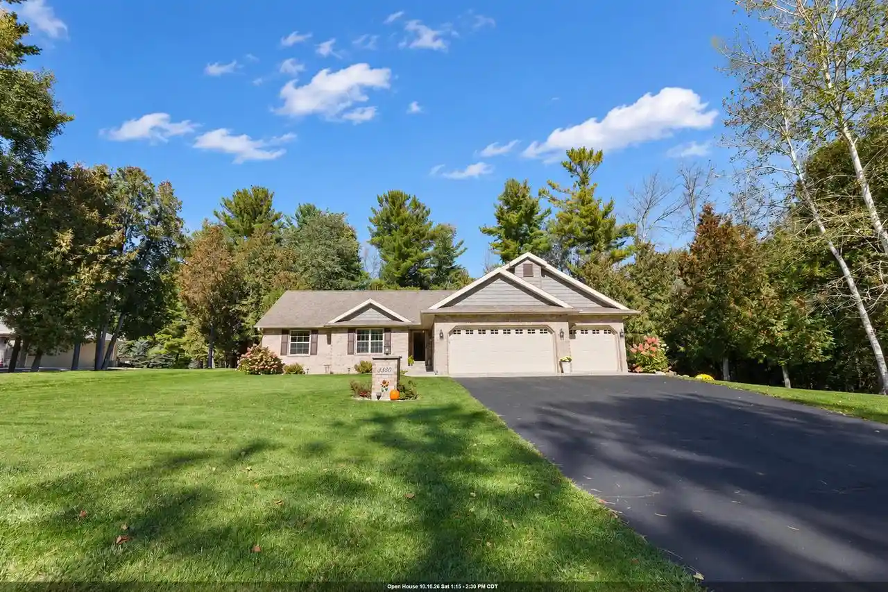 Photo 1 of Single family home for sale at 3330 Tarragon Trl, Suamico, WI 54313 | MLS# 50333828 | Listing updated on 2026-10-08