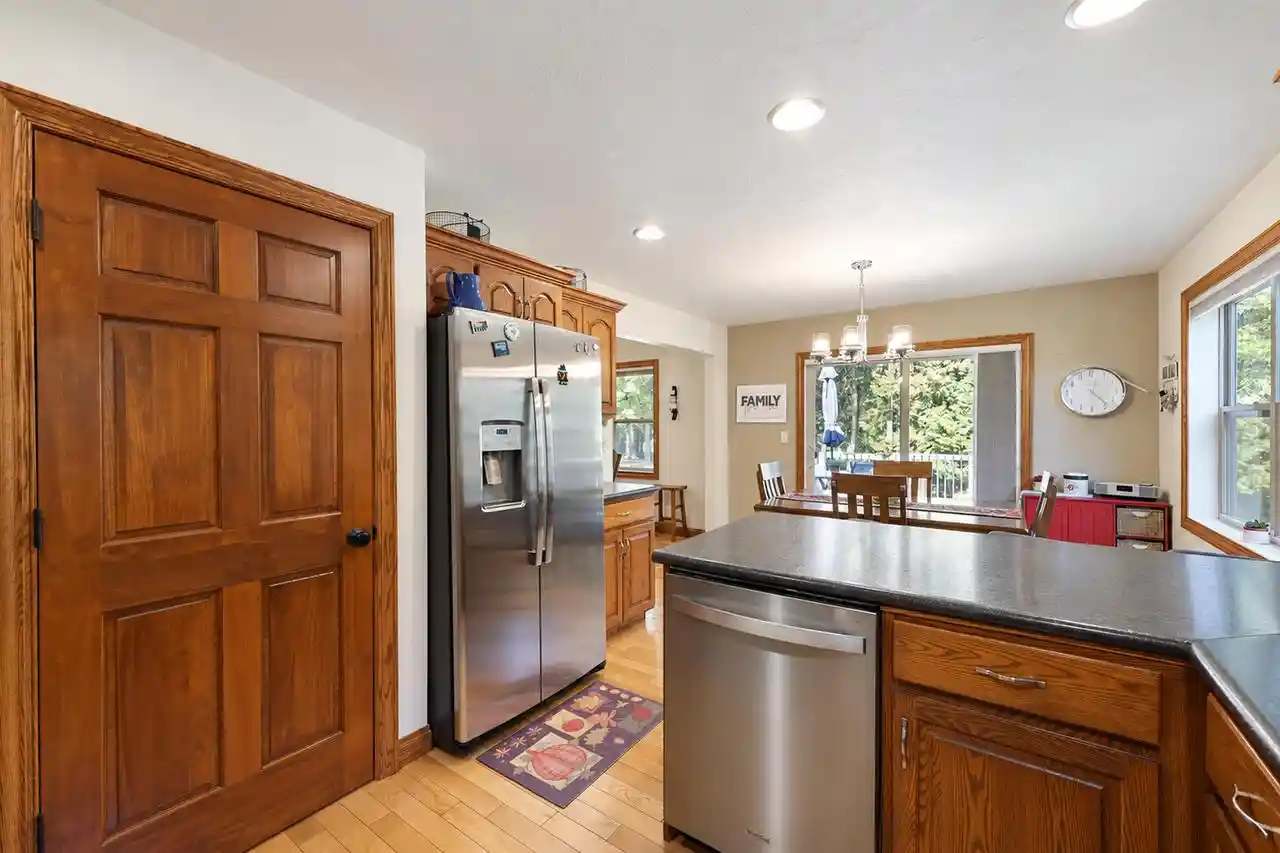 Photo 2 of Single family home for sale at 3330 Tarragon Trl, Suamico, WI 54313 | MLS# 50333828 | Listing updated on 2026-10-08
