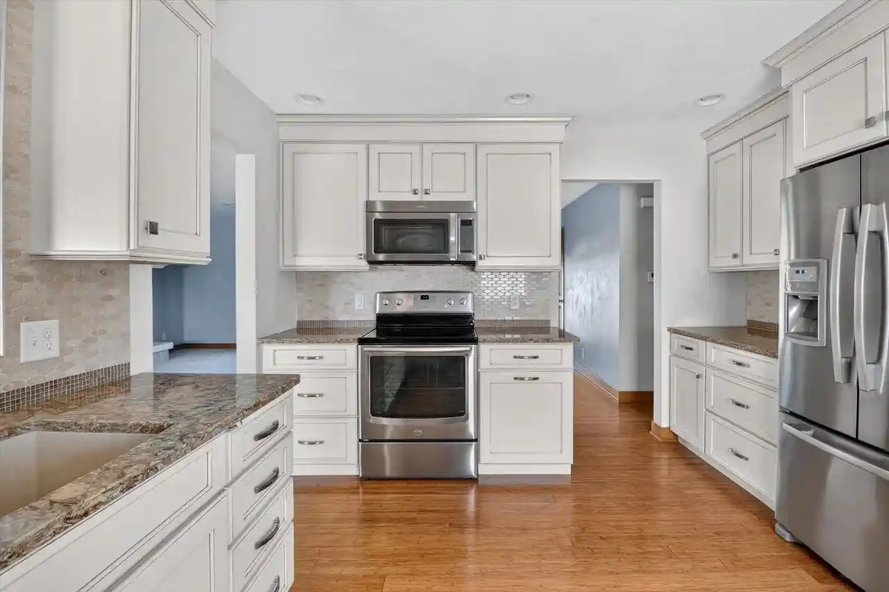 Photo 2 of Single family home for sale at 1904 Roxbury Rd, Janesville, WI 53545 | MLS# 2034117 | Listing updated on 2026-10-21