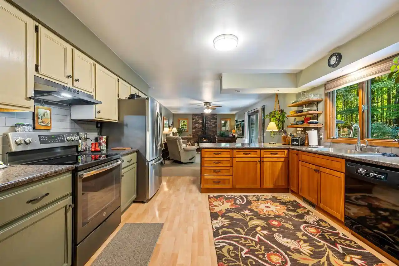 Photo 3 of Single family home for sale at 5485 N Maple Hts Cir, Sturgeon Bay, WI 54235 | MLS# 50333831 | Listing updated on 2026-10-07