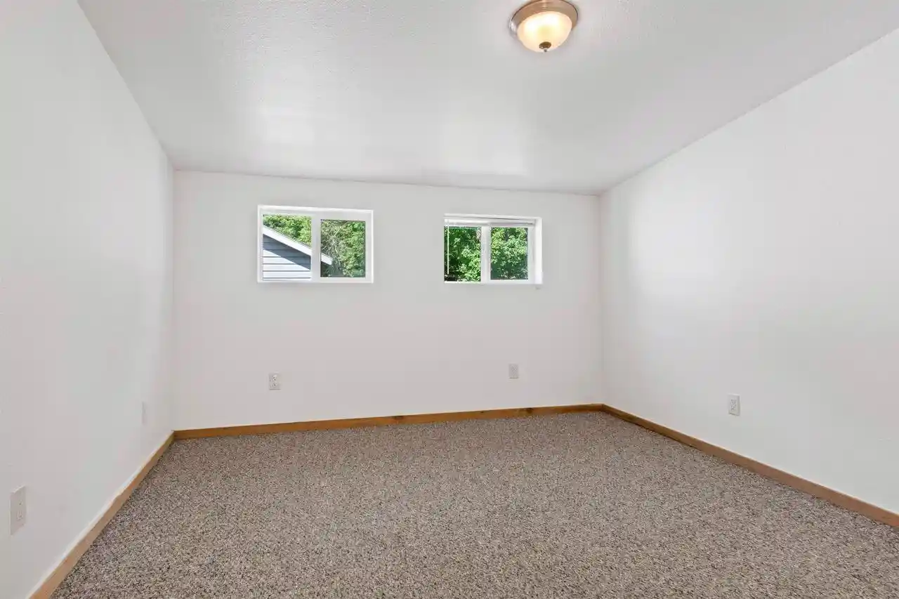 Photo 3 of Single family home for sale at 424 West St, Stevens Point, WI 54481 | MLS# 22604972 | Listing updated on 2026-10-06