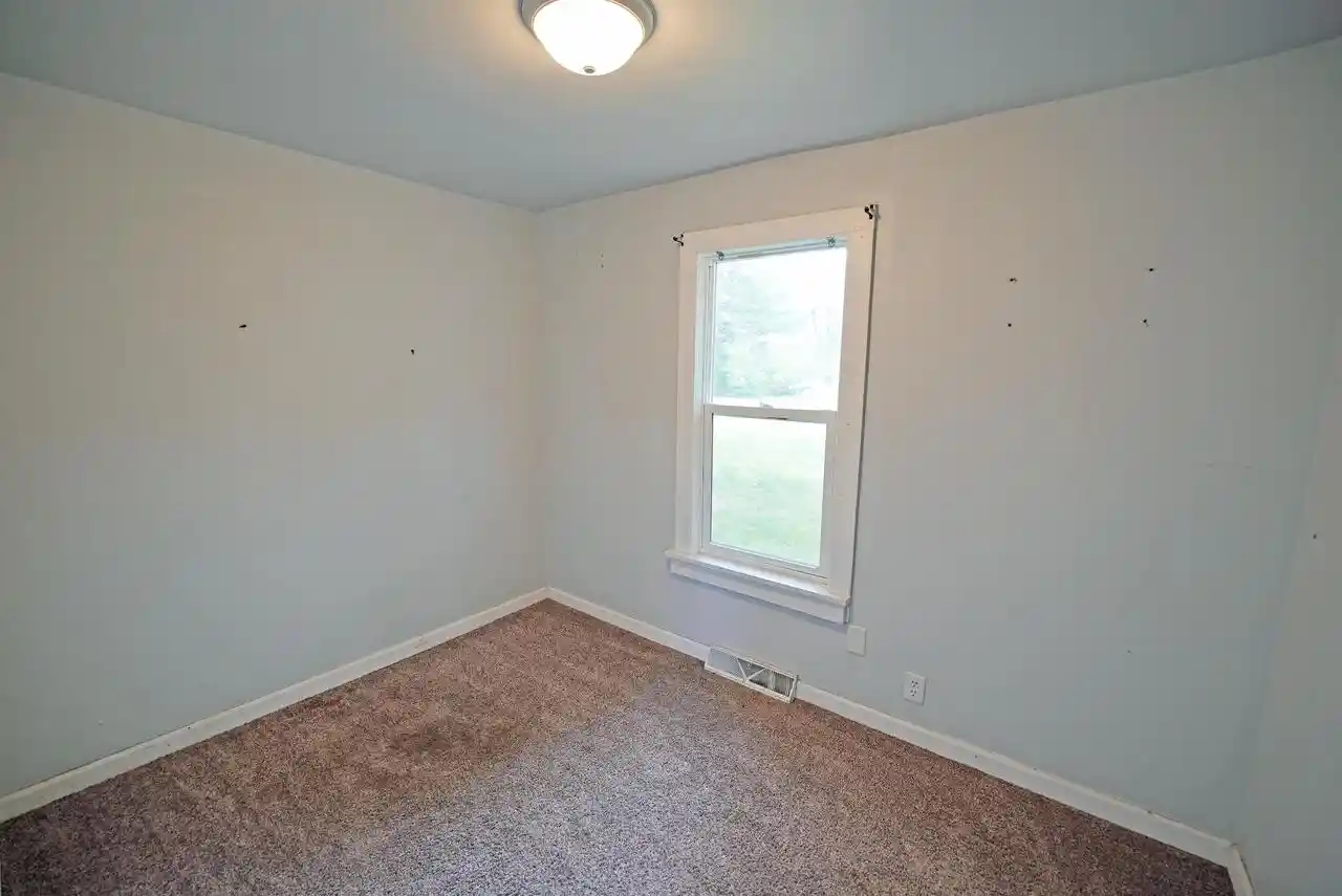 Photo 3 of Single family home for sale at 419 Bonnell Ave, Redgranite, WI 54970 | MLS# 50333843 | Listing updated on 2026-10-07