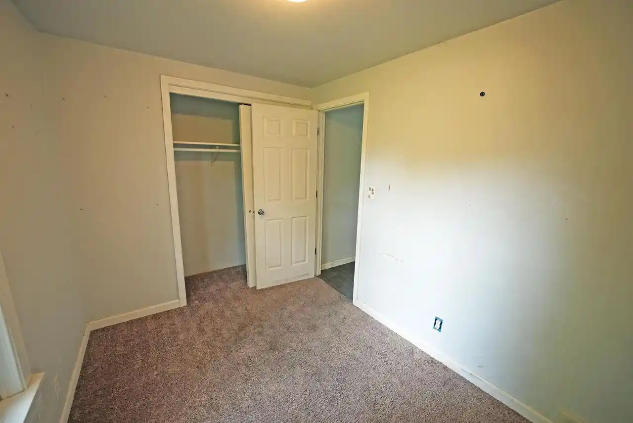 Photo 3 of Single family home for sale at 419 Bonnell Ave, Redgranite, WI 54970 | MLS# 50333843 | Listing updated on 2026-10-07