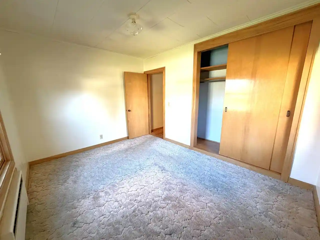 Photo 2 of Single family home for sale at 406 Deresch St, Antigo, WI 54409 | MLS# 22604973 | Listing updated on 2026-10-06