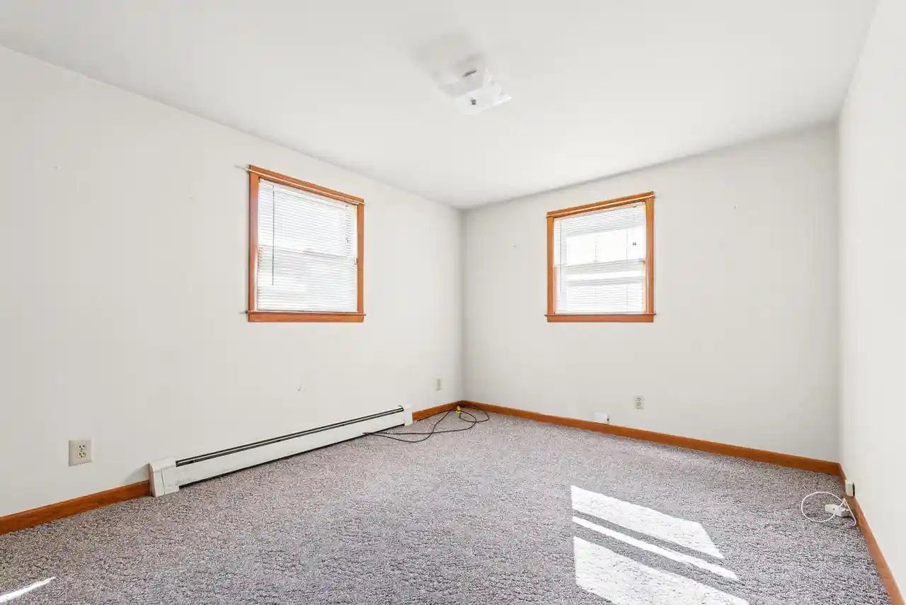 Photo 4 of Single family home for sale at 823 Columbia Ave, South Milwaukee, WI 53172 | MLS# 1983580 | Listing updated on 2026-10-10