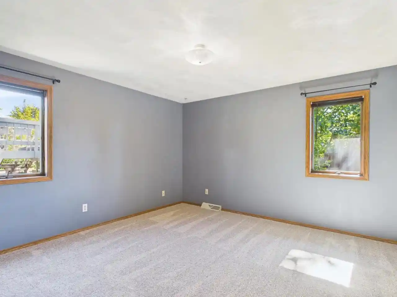 Photo 4 of Condo for sale at 907 W Ridgeview Dr, Appleton, WI 54914 | MLS# 50333861 | Listing updated on 2026-10-06