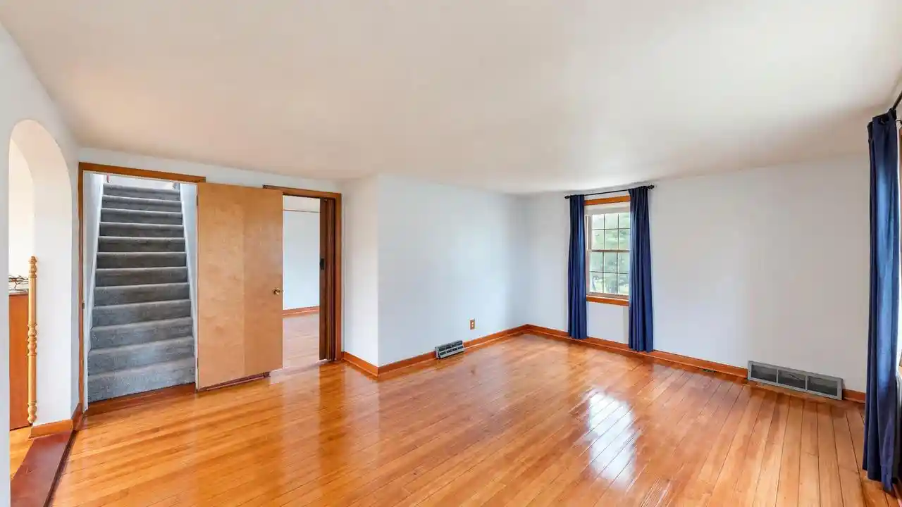 Photo 3 of Single family home for sale at E6993 County Rd Y, Viroqua, WI 54665 | MLS# 1983586 | Listing updated on 2026-10-07