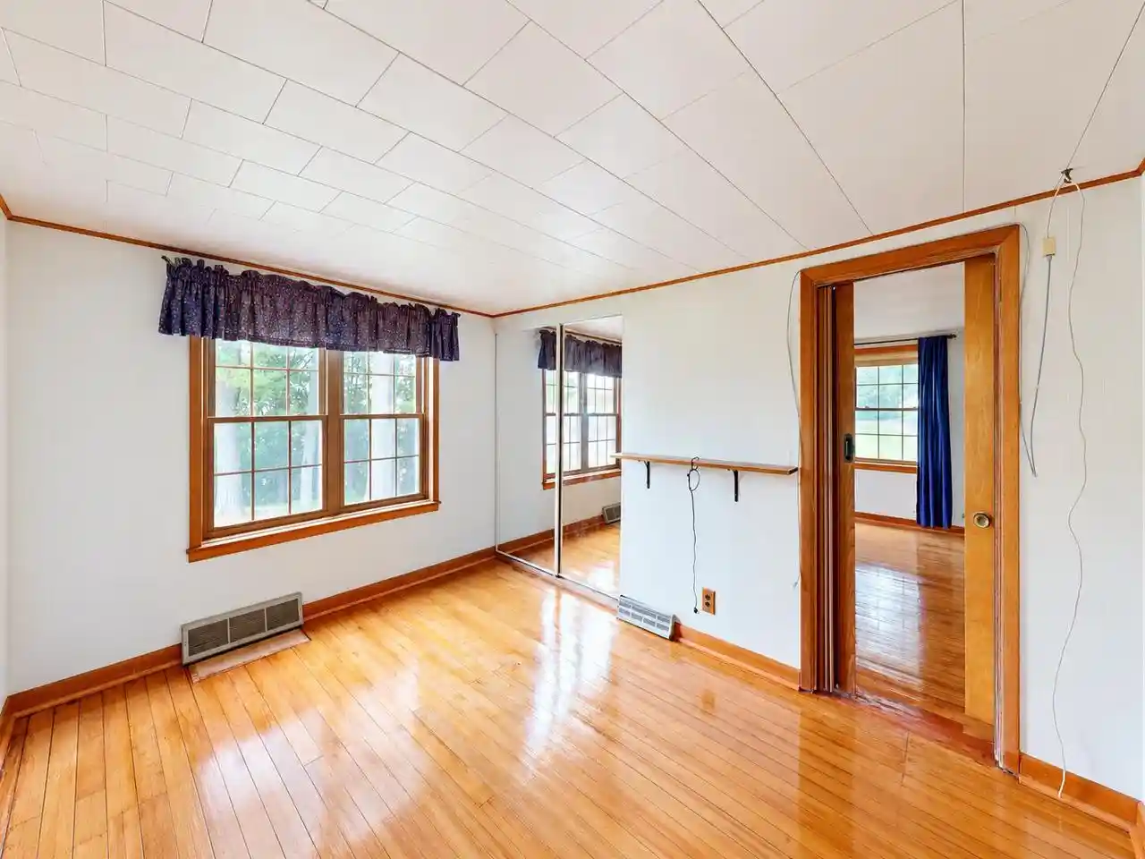 Photo 4 of Single family home for sale at E6993 County Rd Y, Viroqua, WI 54665 | MLS# 1983586 | Listing updated on 2026-10-07