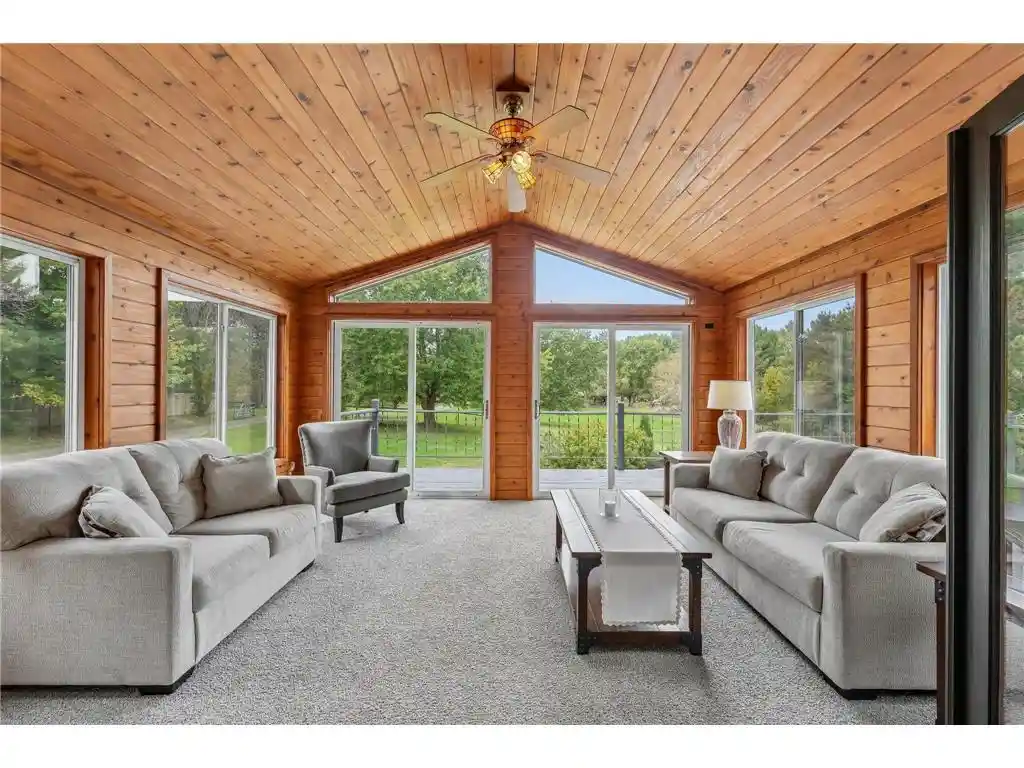 Photo 4 of Single family home for sale at 1252 Rolling Hills Trl, Hudson, WI 54016 | MLS# 7153043 | Listing updated on 2026-10-11