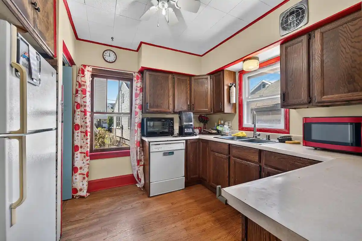 Photo 2 of Single family home for sale at 2339 Jerome Blvd, Racine, WI 53403 | MLS# 1983591 | Listing updated on 2026-10-06