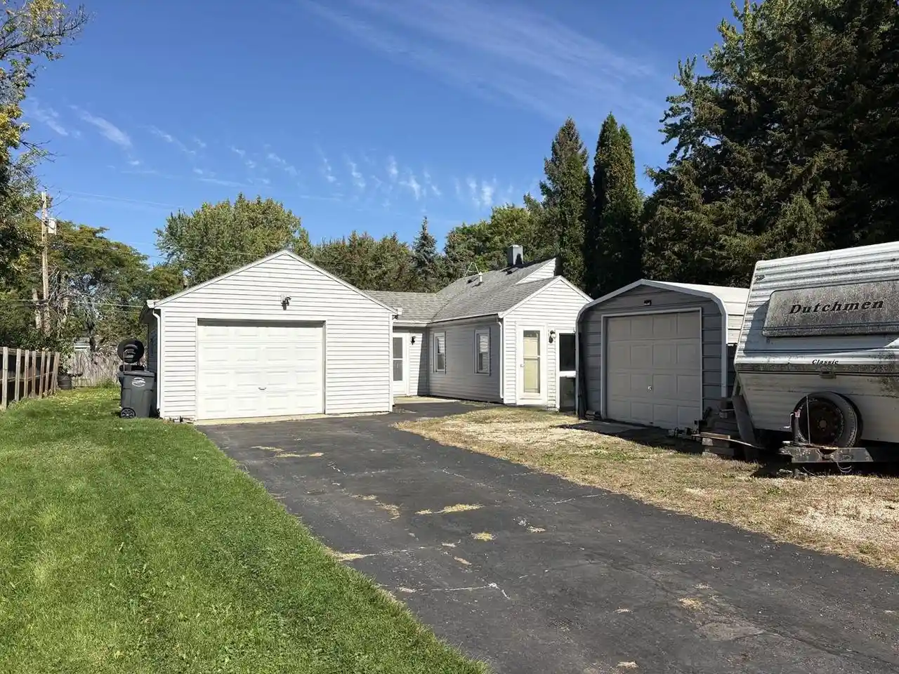 Photo 1 of Single family home for sale at 1798 Plank Rd, Menasha, WI 54952 | MLS# 50333863 | Listing updated on 2026-10-08