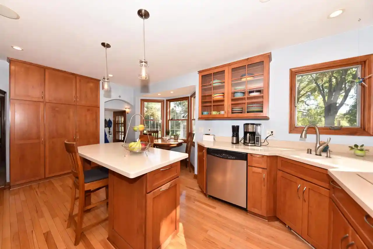 Photo 4 of Single family home for sale at 128 S Orchard St, Thiensville, WI 53092 | MLS# 1983593 | Listing updated on 2026-10-10