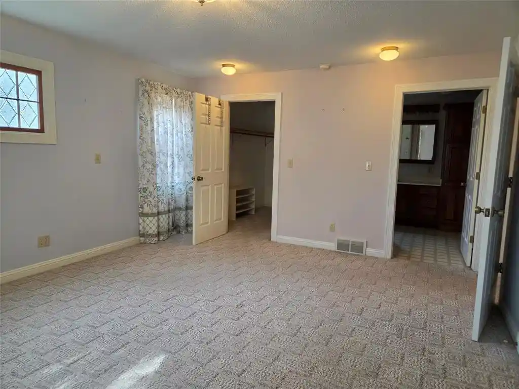 Photo 4 of Single family home for sale at 719 Pierce St, Black River Falls, WI 54615 | MLS# 1605775 | Listing updated on 2026-10-09