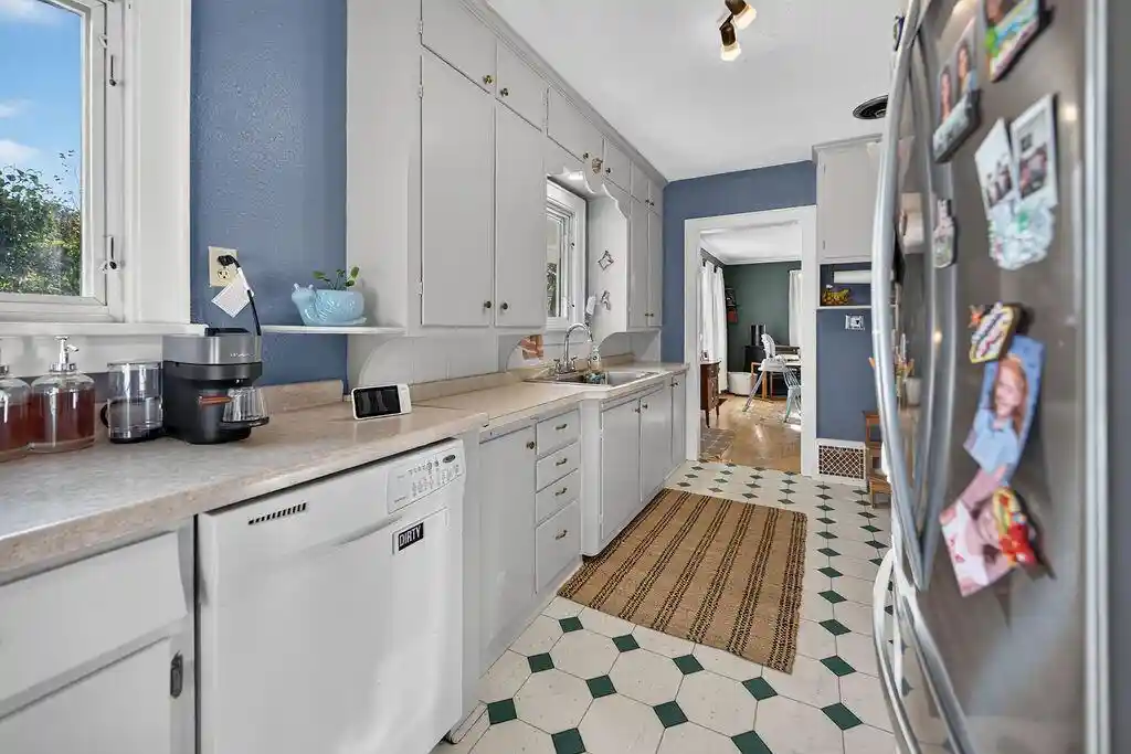 Photo 3 of Single family home for sale at 522 23rd Street S St, La Crosse, WI 54601 | MLS# 1983597 | Listing updated on 2026-10-07