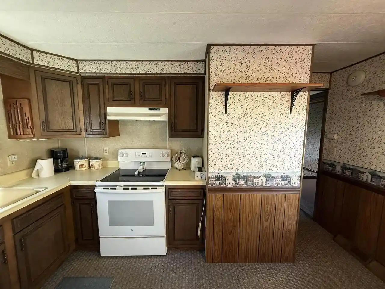 Photo 3 of Sale Pending at 630 Kulczyski Ln, Armstrong Creek, WI 54103 | MLS# 50333870 | Listing updated on 2026-10-07