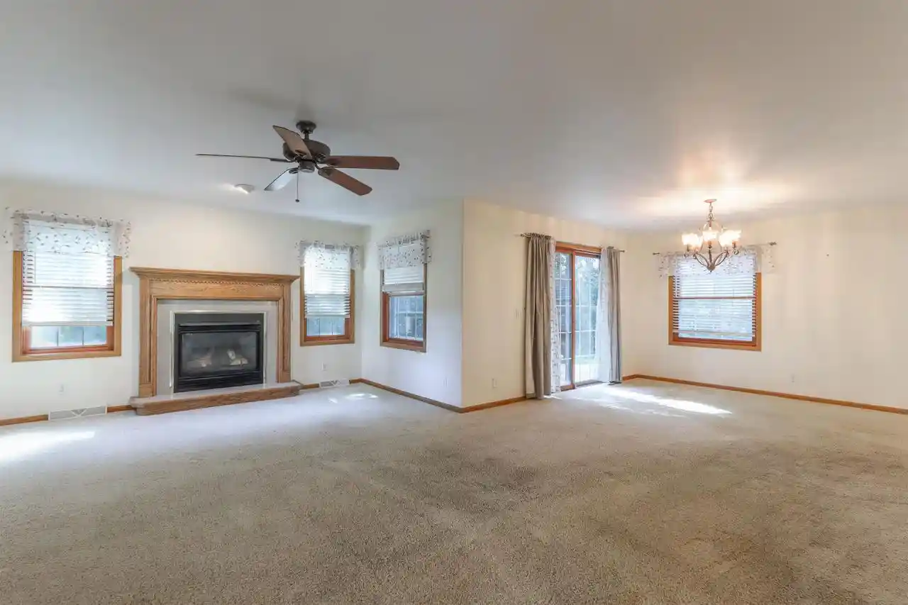 Photo 4 of Single family home for sale at E3037 High Point, Waupaca, WI 54981 | MLS# 50333875 | Listing updated on 2026-10-07