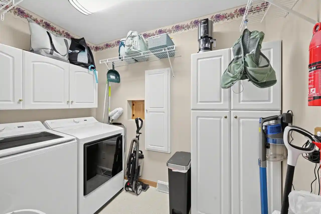 Photo 3 of Single family home for sale at 1869 Tivoli Ct, Reedsburg, WI 53959 | MLS# 2034137 | Listing updated on 2026-10-06