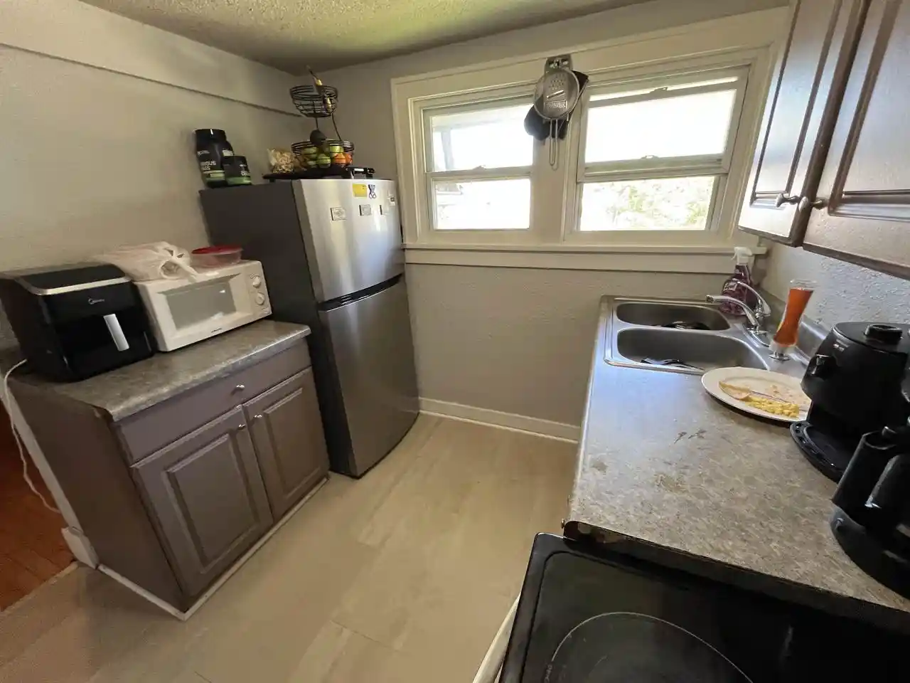 Photo 3 of Multi family home for sale at 802 S Memorial Dr, Appleton, WI 54911 | MLS# 50333873 | Listing updated on 2026-10-06