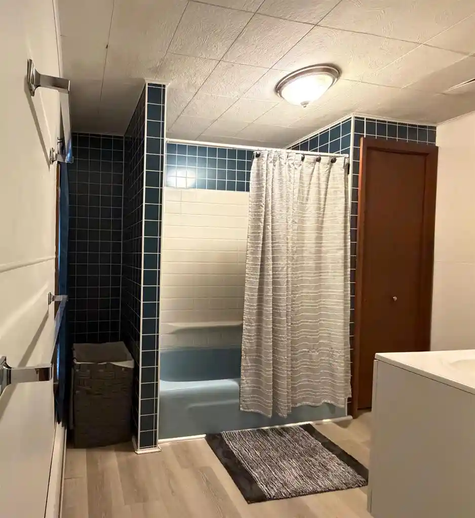 Photo 3 of Multi family home for sale at 1125 Mcdonald St, Oconto, WI 54153 | MLS# 50333871 | Listing updated on 2026-10-08