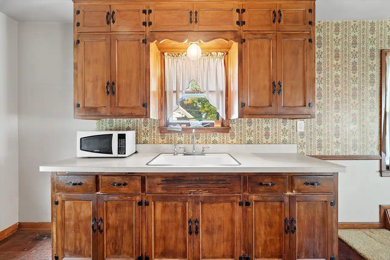 Photo 1 of Single family home for sale at 2759 S Humboldt Park Ct, Milwaukee, WI 53207 | MLS# 1983607 | Listing updated on 2026-10-08