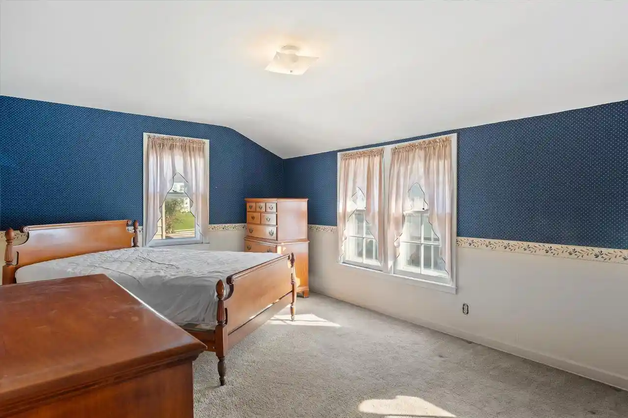 Photo 4 of Single family home for sale at 2759 S Humboldt Park Ct, Milwaukee, WI 53207 | MLS# 1983607 | Listing updated on 2026-10-08