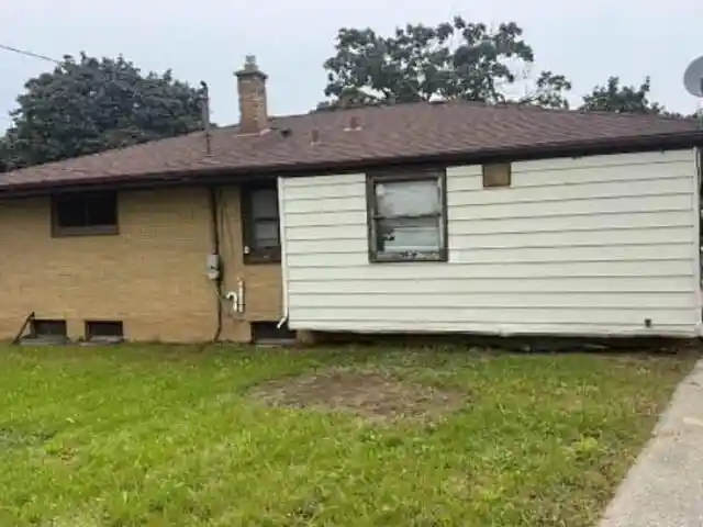 Photo 1 of Single family home for sale at 8817 W Custer Ave, Milwaukee, WI 53225 | MLS# 1983608 | Listing updated on 2026-10-06