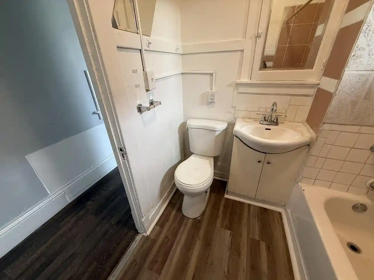 Photo 4 of Multi family home for sale at 2155 N 32nd Street #2157, Milwaukee, WI 53208 | MLS# 1983615 | Listing updated on 2026-10-06