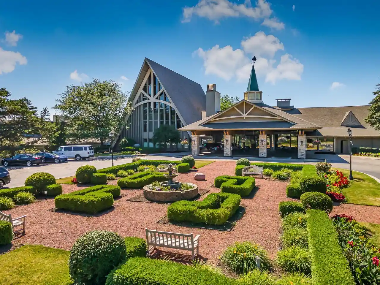 Photo 1 of Condo for sale at 269 Fontana Blvd #1515, Fontana, WI 53125 | MLS# 1983616 | Listing updated on 2026-10-06