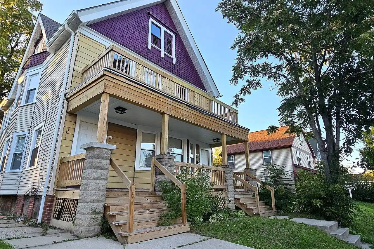 Photo 1 of Multi family home for sale at 2633 N 20th Street #2635, Milwaukee, WI 53206 | MLS# 1983619 | Listing updated on 2026-10-08