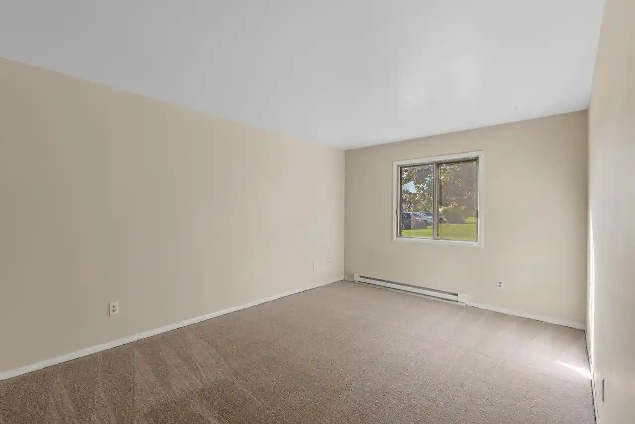 Photo 3 of Condo for sale at W170n11521 Armada Dr, Germantown, WI 53022 | MLS# 1983620 | Listing updated on 2026-10-07