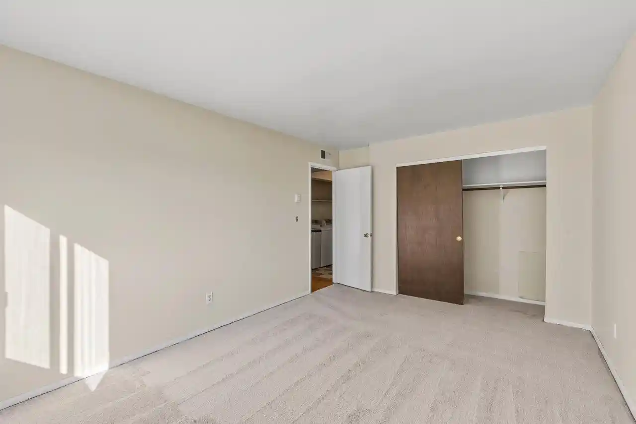Photo 3 of Condo for sale at W170n11521 Armada Dr, Germantown, WI 53022 | MLS# 1983620 | Listing updated on 2026-10-07