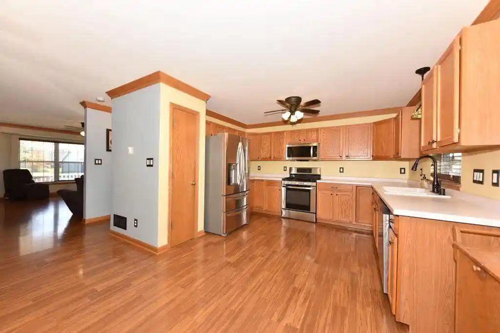 Photo 2 of Single family home for sale at 1511 Redtail Dr, Hartford, WI 53027 | MLS# 1983626 | Listing updated on 2026-10-06