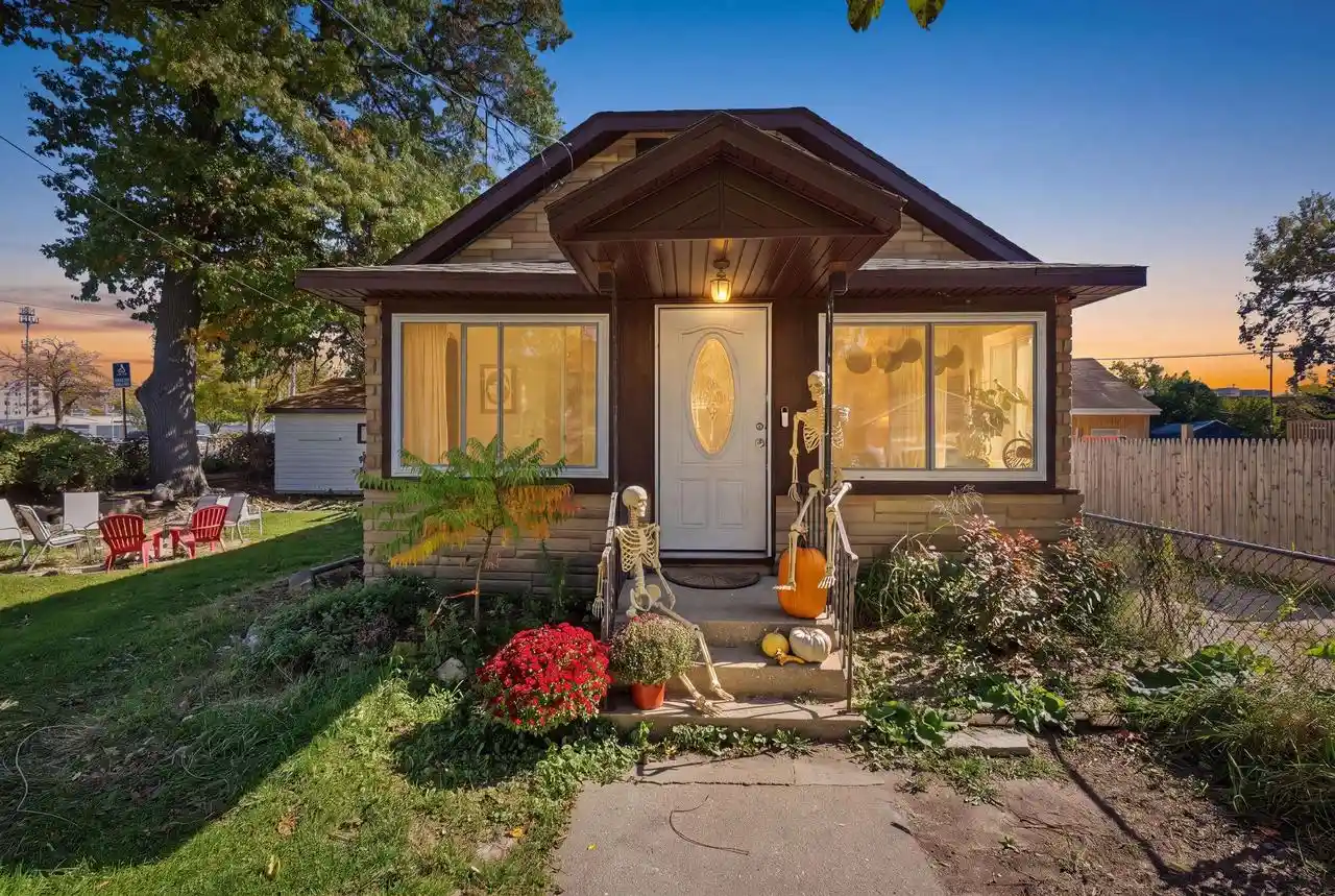 Photo 1 of Single family home for sale at 2453 Superior St, Madison, WI 53704 | MLS# 2034151 | Listing updated on 2026-10-08