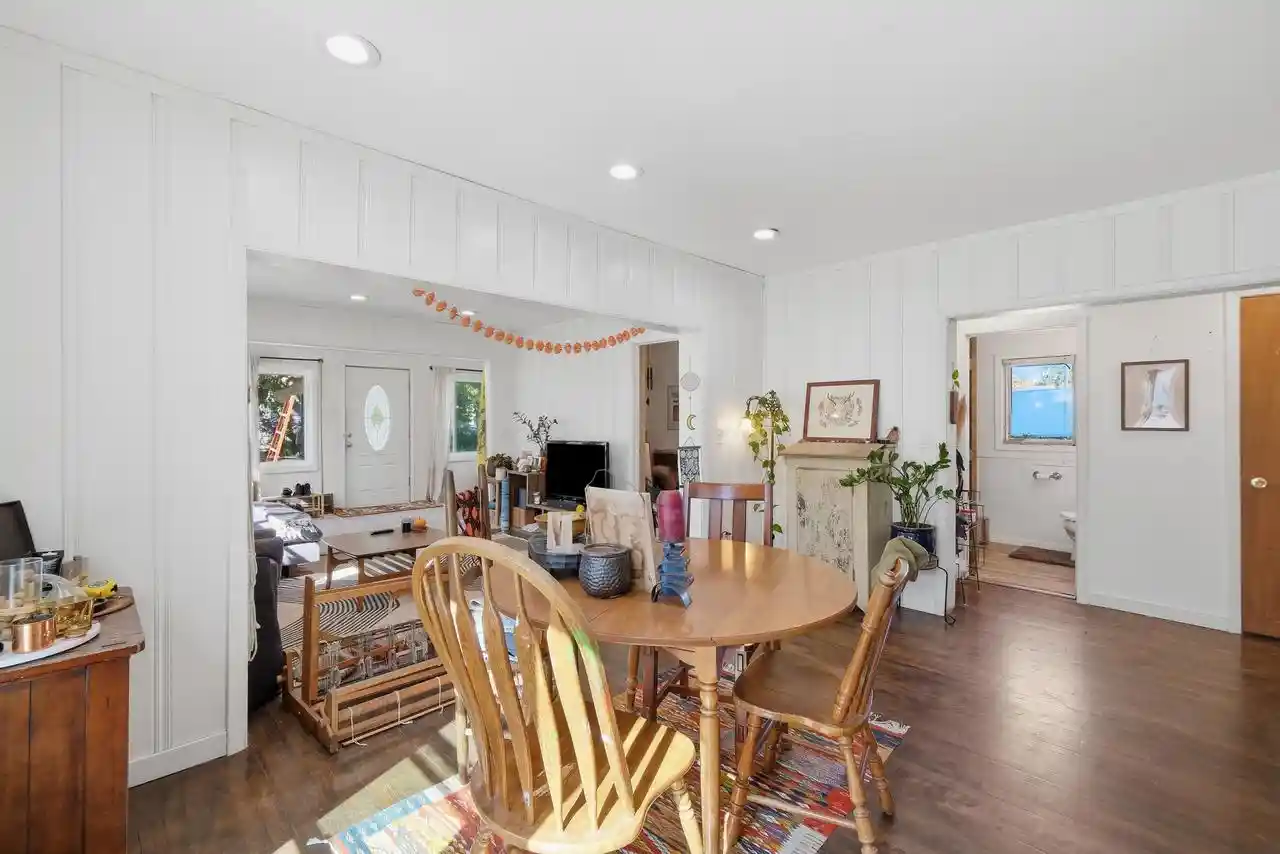 Photo 4 of Single family home for sale at 2453 Superior St, Madison, WI 53704 | MLS# 2034151 | Listing updated on 2026-10-08