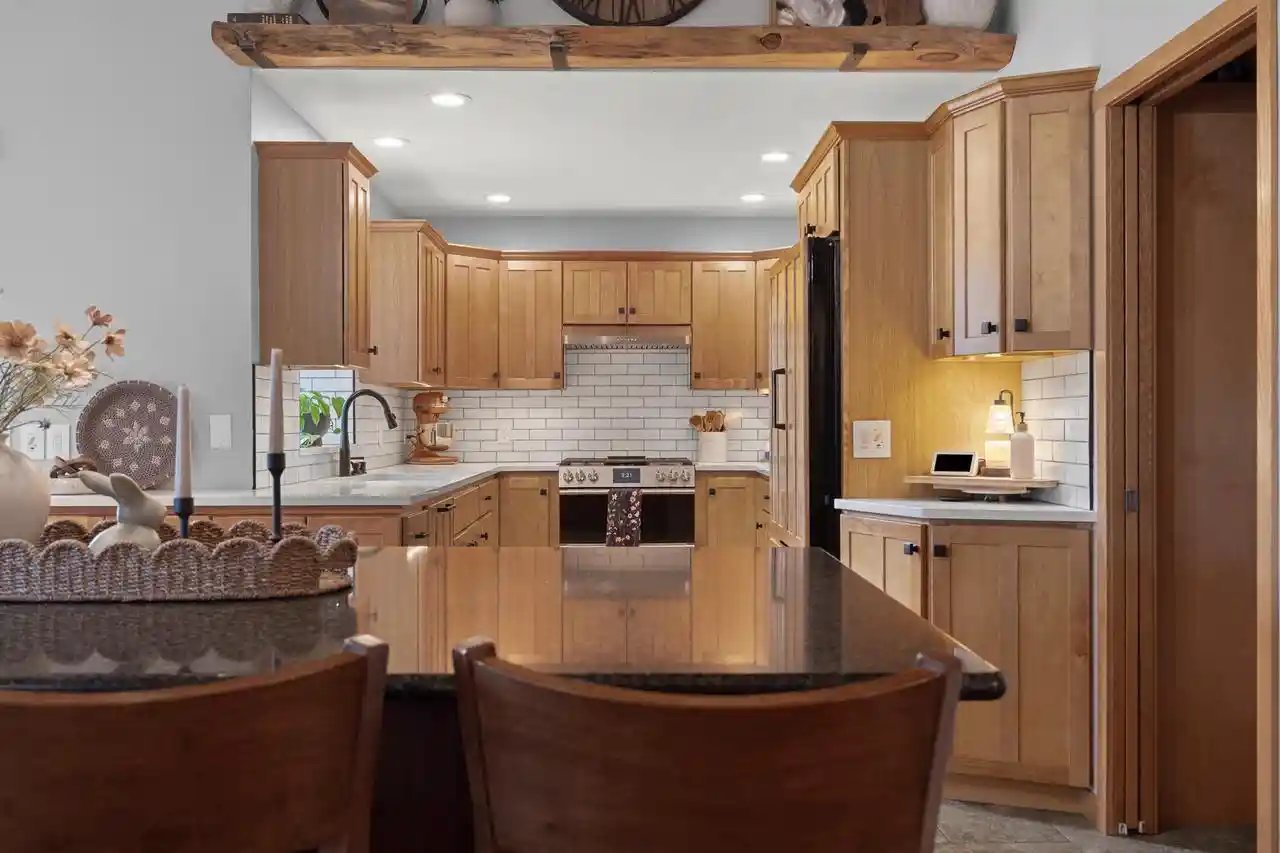 Photo 2 of Sale Pending at 1400 Pine St, Onalaska, WI 54650 | MLS# 1983638 | Listing updated on 2026-10-08