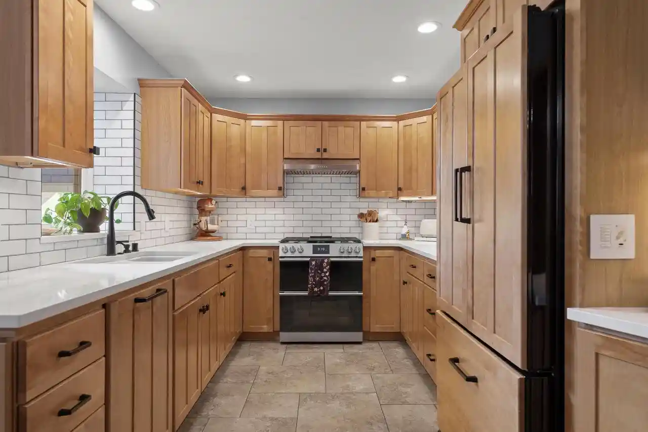 Photo 3 of Sale Pending at 1400 Pine St, Onalaska, WI 54650 | MLS# 1983638 | Listing updated on 2026-10-08