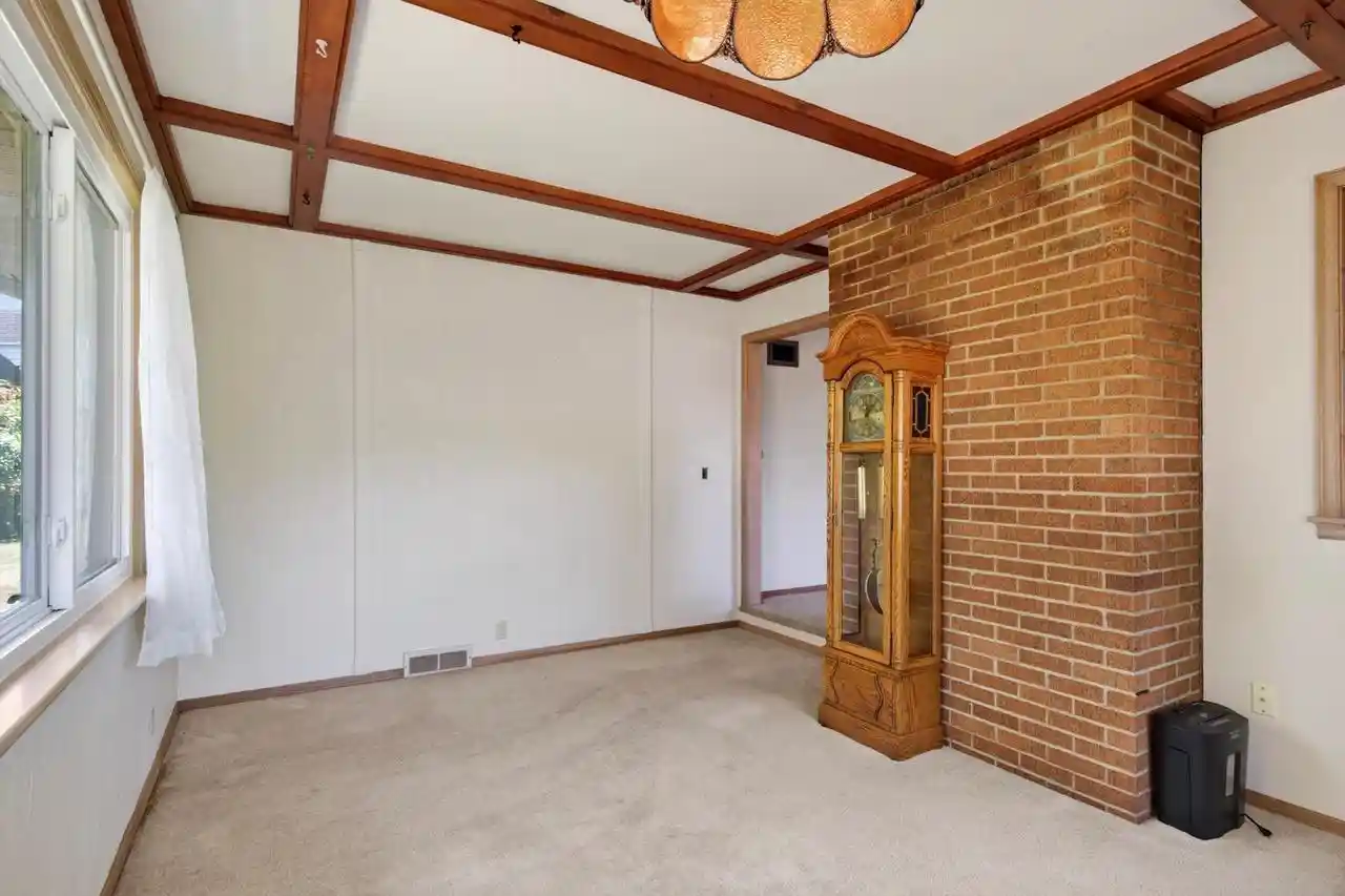 Photo 4 of Single family home for sale at 1810 Riverview Dr, Wisconsin Rapids, WI 54494 | MLS# 22604985 | Listing updated on 2026-10-08