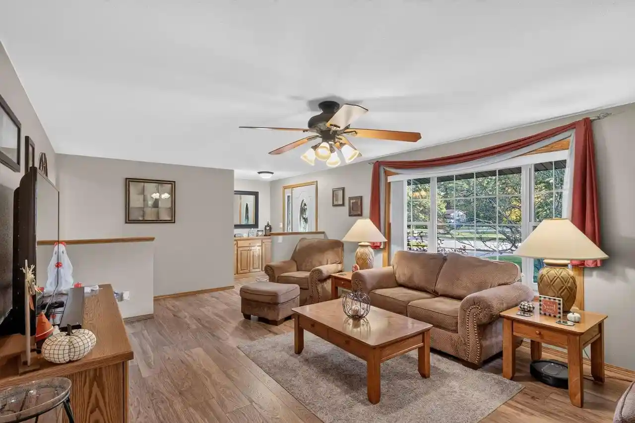 Photo 3 of Single family home for sale at 4805 Rosemary Cir, Wisconsin Rapids, WI 54494 | MLS# 22604986 | Listing updated on 2026-10-07