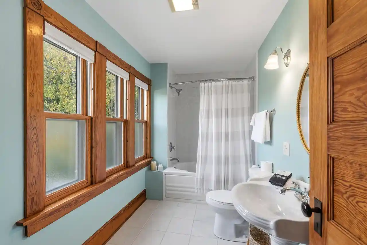 Photo 3 of Single family home for sale at 425 W Grand Ave, Port Washington, WI 53074 | MLS# 1983654 | Listing updated on 2026-10-25