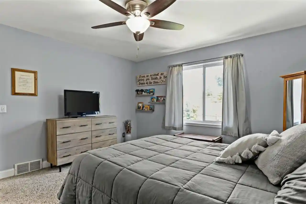 Photo 4 of Single family home for sale at 535 Goldenrod Cir, Verona, WI 53593 | MLS# 2034166 | Listing updated on 2026-10-08