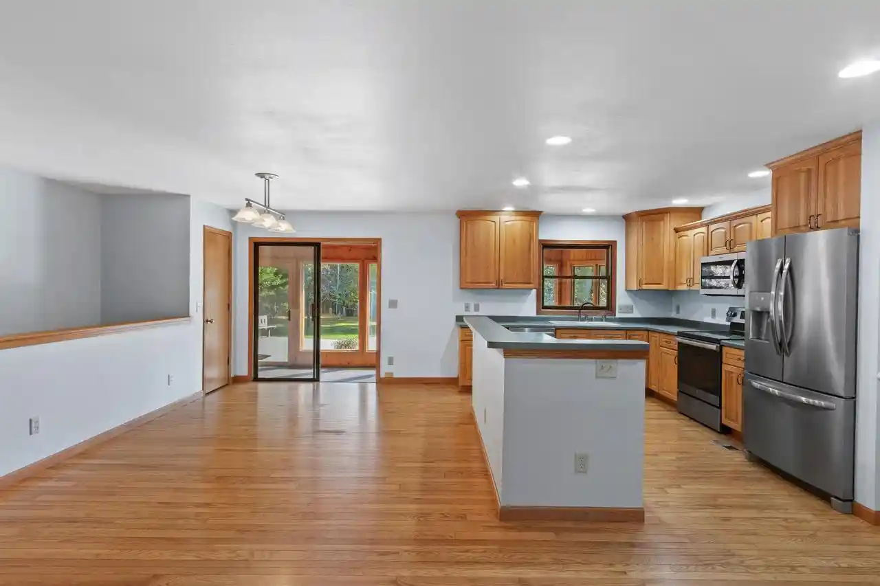 Photo 2 of Single family home for sale at 1811 Whispering Pine Dr, Plover, WI 54467 | MLS# 22604987 | Listing updated on 2026-10-07