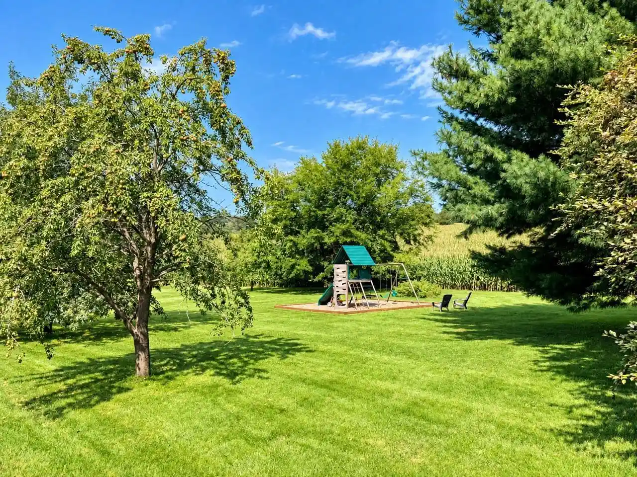 Photo 3 of Single family home for sale at 4044 Oak Park Rd, Deerfield, WI 53531 | MLS# 2034167 | Listing updated on 2026-10-07